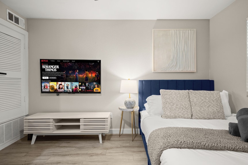 Modern Studio In Austin - Fast Wifi + Washer/dryer - Austin