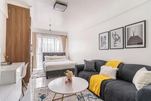 1 bedroom, iron/ironing board, Internet, bed sheets
