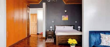 1 bedroom, iron/ironing board, Internet, bed sheets