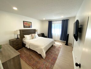 2 makuuhuonetta, silitysrauta/-lauta, Wi-Fi, vuodevaatteet