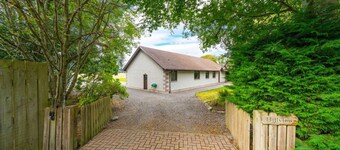 Hillview Self-catering Holiday Home Muir of Ord