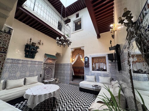 Hadi house house in the heart of the old medina