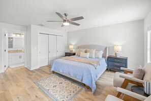 4 Schlafzimmer, Bügeleisen/Bügelbrett, Reisekinderbett, kostenloses WLAN