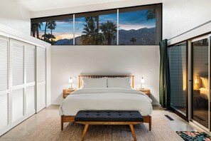 4 chambres, fer et planche à repasser, Wi-Fi gratuit, draps fournis