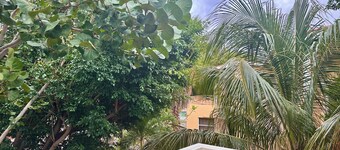 Private Villa at Playa Lagun, snorkelling and diving paradise