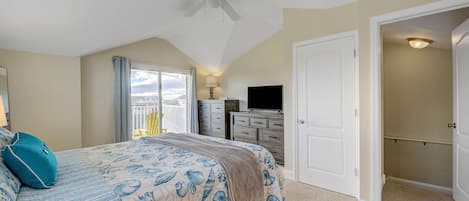 4 bedrooms, iron/ironing board, WiFi, wheelchair access