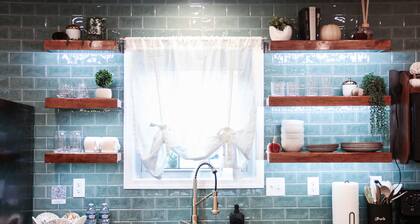 Charming guest suite only 3 miles from Sight & Sound Theater.