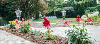 Charming guest suite only 3 miles from Sight & Sound Theater.