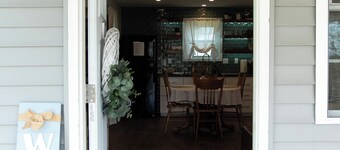 Charming guest suite only 3 miles from Sight & Sound Theater.