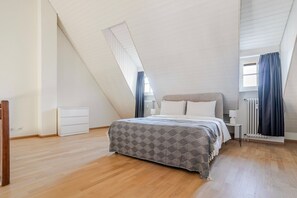 1 chambre, fer et planche à repasser, Wi-Fi, literie fournie