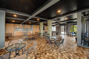 Lounge - YASA Residence Fatmawati (Jakarta)
