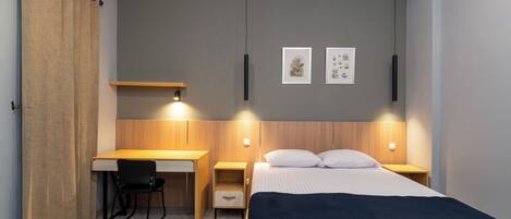 Habitación Deluxe | Escritorio, espacio para trabajar con laptop y wifi gratis