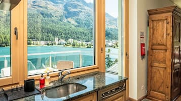 Microwave, oven, dishwasher, highchair