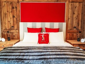 2 bedrooms, travel cot, free WiFi - Cosy apartment for 4 people with WIFI, TV, balcony, pets allowed and panoramic view (Saint Moritz)