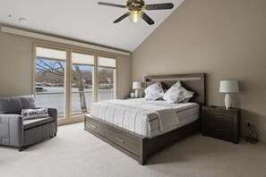 6 bedrooms, iron/ironing board, free WiFi, bed sheets