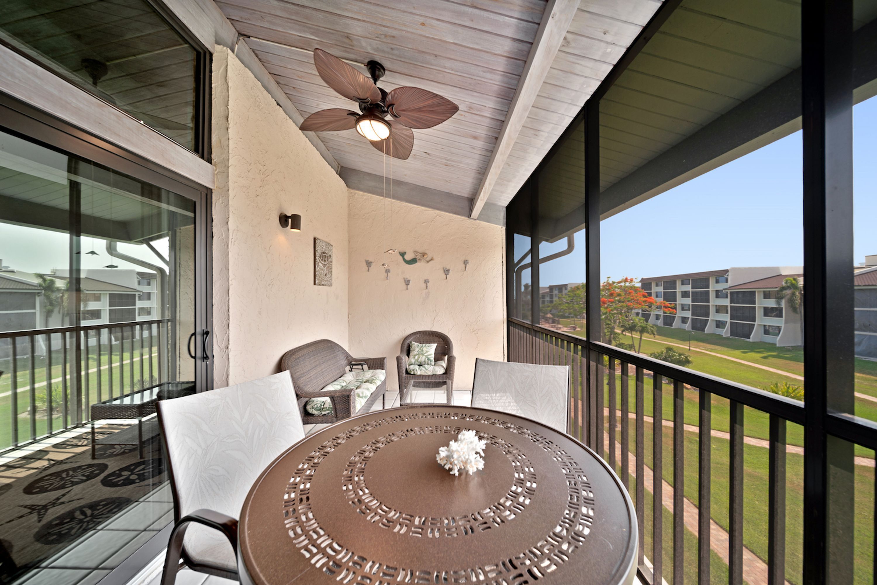 Hus | Terrass/Patio