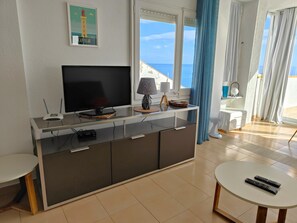 TV