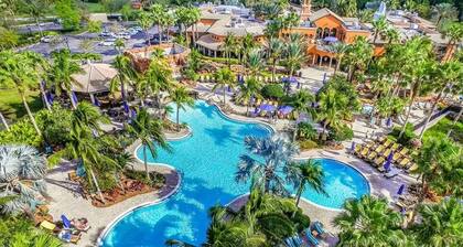 Paseo Grande 3 Bedroom Resort Oasis