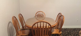 Delightful 3-bedroom apartment with AC in Leesville