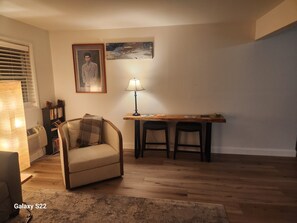 Interior - Stylish Coastal Condo Retreat. Bike to Beach & Dining. Complimentary Parking (Point Pleasant)