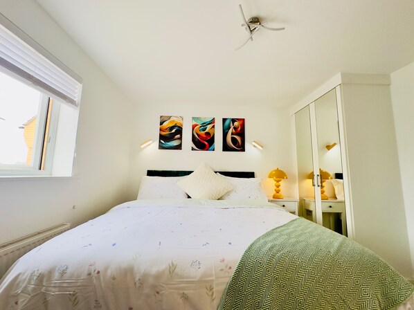 3 chambres, Wi-Fi, draps fournis