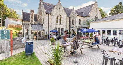 Atlantic Lodge - 4 Bedroom - Pool -Spa - Gym