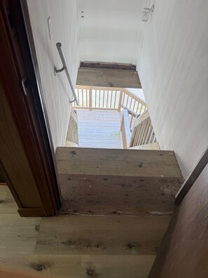 Interior - Thunderbend Coastal Realty Group (Grand Isle)