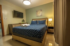 3 bedrooms, iron/ironing board, free WiFi, bed sheets - Lovely 3-bedroom apartment with AC in Santiago de los Caballeros (Santiago de los Caballeros)