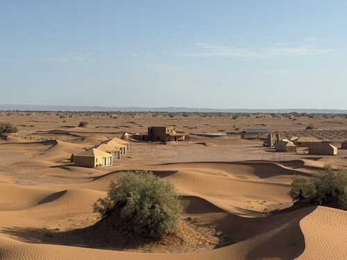 11-bedroom campground in terrific M'Hamid El Ghizlane with AC