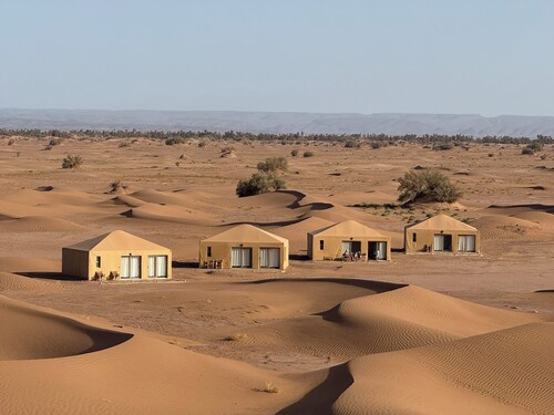 11-bedroom campground in terrific M'Hamid El Ghizlane with AC