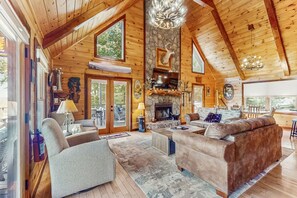 TV, fireplace