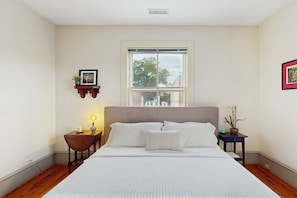 1 bedroom, Internet, bed sheets