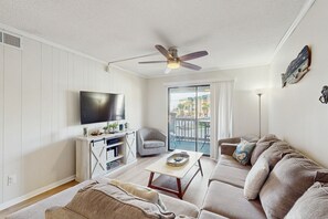 TV, DVD player