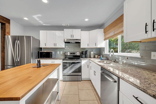 Microwave, oven, stovetop, dishwasher