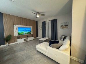 Smart TV
