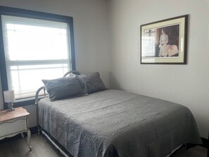 1 habitación, wifi gratis y ropa de cama