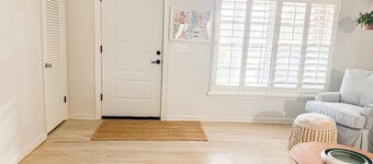 Tropical and Historic Pool Escape, Hobe Sound