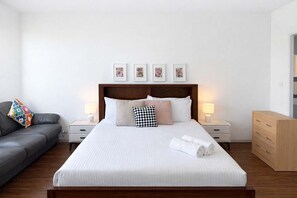 2 Schlafzimmer, Bügeleisen/Bügelbrett, WLAN, Bettwäsche