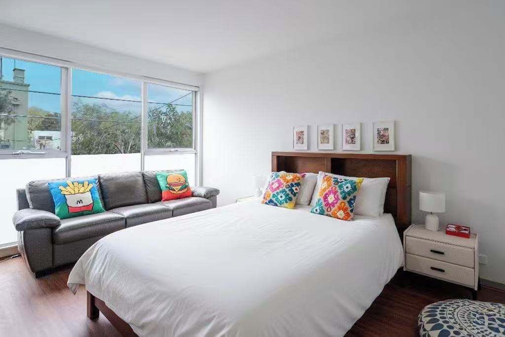 2 間睡房、熨斗/熨衫板、Wi-Fi、床單