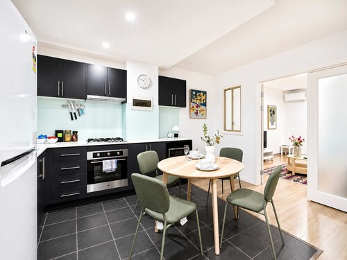 Brunswick Convenience 1BR Home
