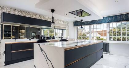 No22 Shalloch House - Donnini Apartments