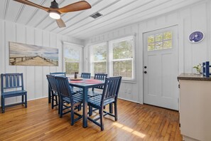 Dining - 26% Off New Reservations for Stays thru April '26! (Murrells Inlet)