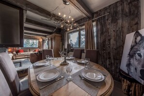 تناول الطعام