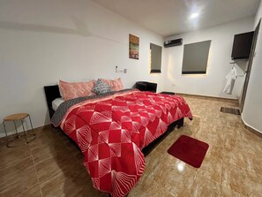 3 bedrooms, internet