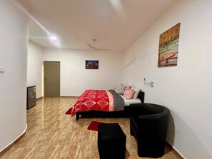 3 bedrooms, internet