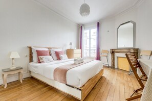 1 Schlafzimmer, Schreibtisch, Bügeleisen/Bügelbrett, kostenloses WLAN