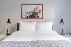 2 bedrooms, iron/ironing board, WiFi, bed sheets - Blueground | Crescent Park, terrace, nr Stanford (Palo Alto)