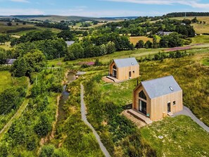 Exterior - Glamping made easy near Kielder: eco design, family fun, and endless stars. (Hexham, near Bellingham)