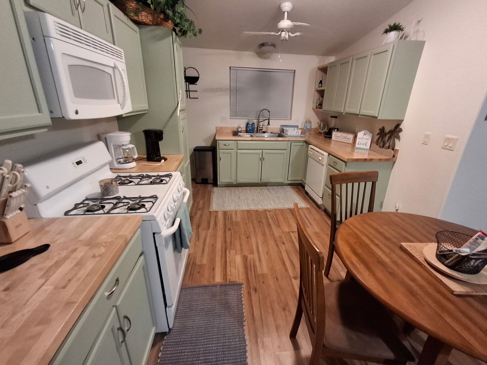 Microwave, oven, stovetop, dishwasher