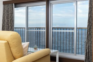 Family Apartment, Ocean View | Living area | 50-inch flat-screen TV with cable channels - Ocean Smile (Shirahama)